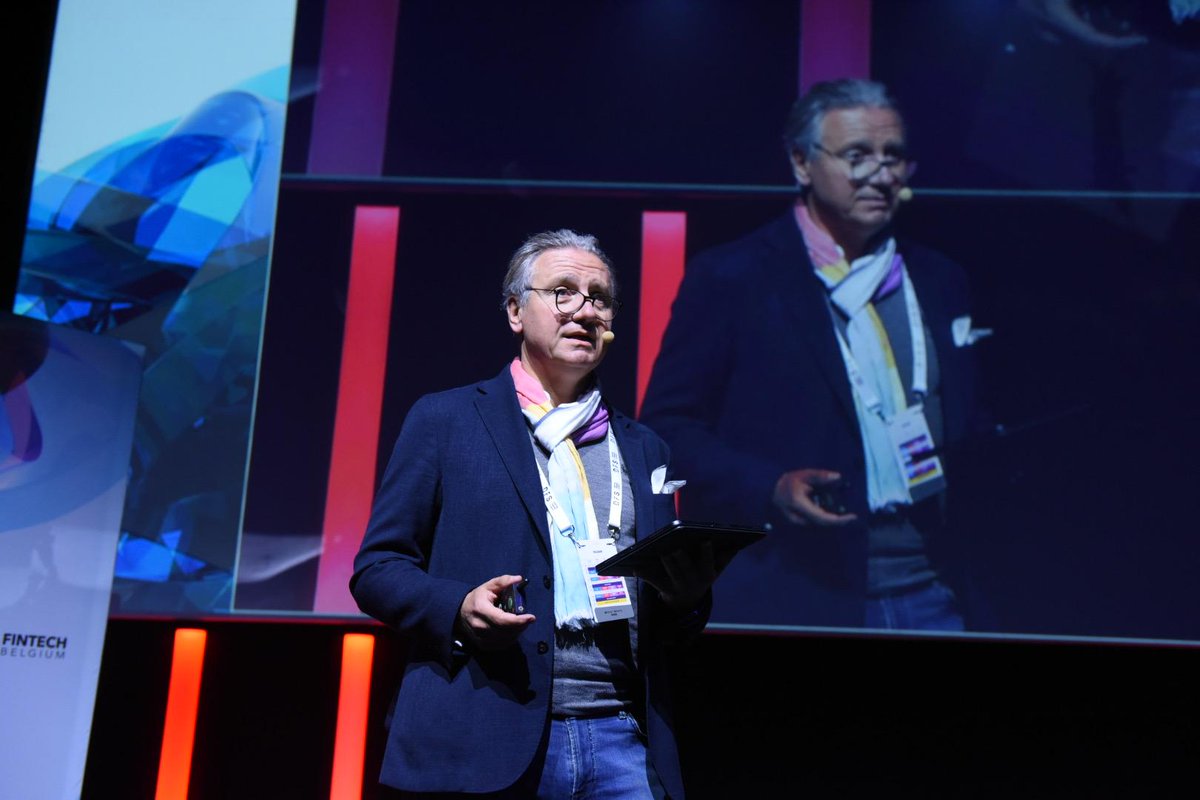 fintechbe's tweet photo. #DFS22 - Tadaa... the 7th #DigitalFinanceSummit has officially begun! The Openings began with our Chairman Mr.Jean-Louis, Mr.Thomas Dermine, Mr.Karel Baert, Mrs.Audrey Chabin and Mr.Toon Vanagt.

 #fintechbe #Opendata https://t.co/AanEHh5x5d