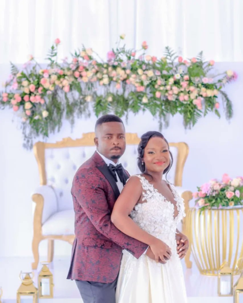 eliasnefaleeco's tweet photo. Saturday was this beautiful when Rendani was marrying his beautiful wife Phumudzo at Elias Nefale Eco Estate!
Decor and Catering services in-house!
โ๏ธ 0685202175
๐ Ha Mashau, Limpopo
#resortweddings #creatinglifetimememories #beatifulevents #weddings #florals #decor #catering https://t.co/jU7uf1D8S0