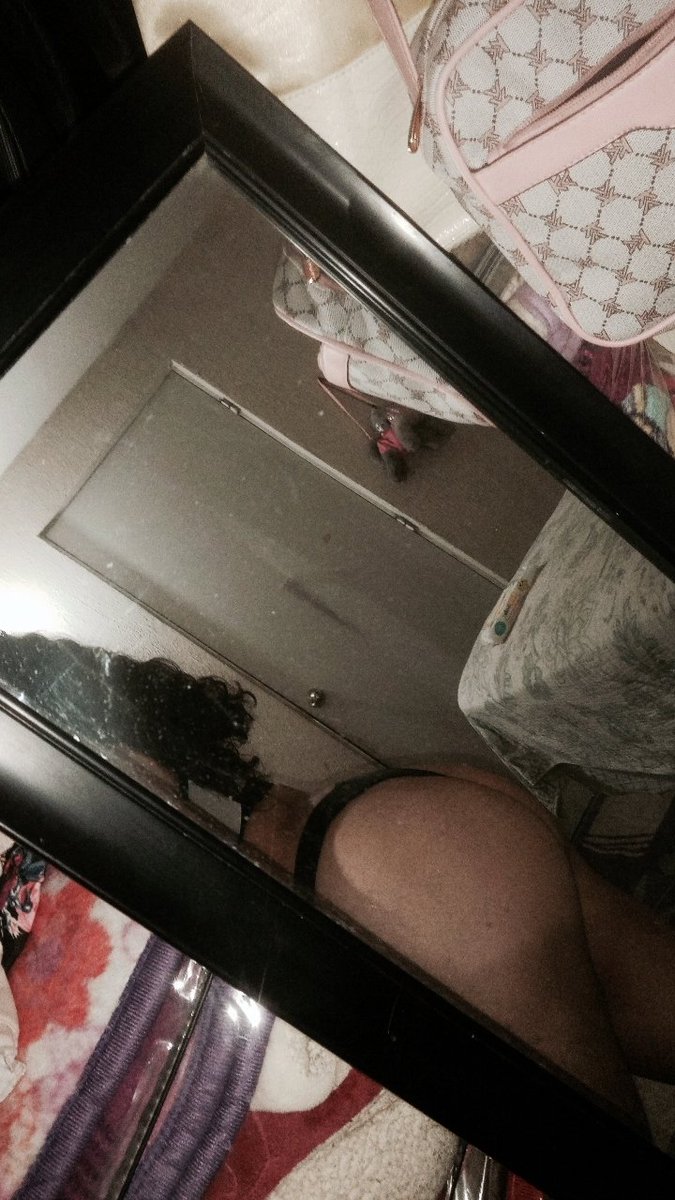 bad_issss's tweet photo. ¡Agrégame en Snapchat! Nombre de usuario: issss.rosas https://t.co/w6jPrWevbd #snapchatcodes #SnapChat #SnapChat #Snapchatonly #onlyfanslatinas #OnlyFansmexico https://t.co/Ayf1rEMAEq