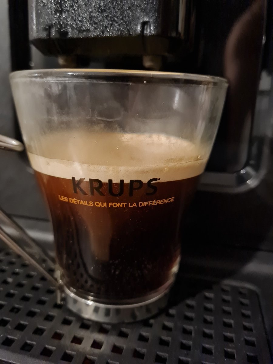 Merci à <a href="/Demooz_Fr/">Demooz</a> et <a href="/KrupsFrance/">Krups France</a> de m'avoir fait confiance pour l'opération #ambassadeurs #krupsevidenceecodesign et #terresdecafé.
Vous pouvez continuer à déguster #krupscafé chez moi #trybeforeyoubuy.
Love #demooz &amp; #krups