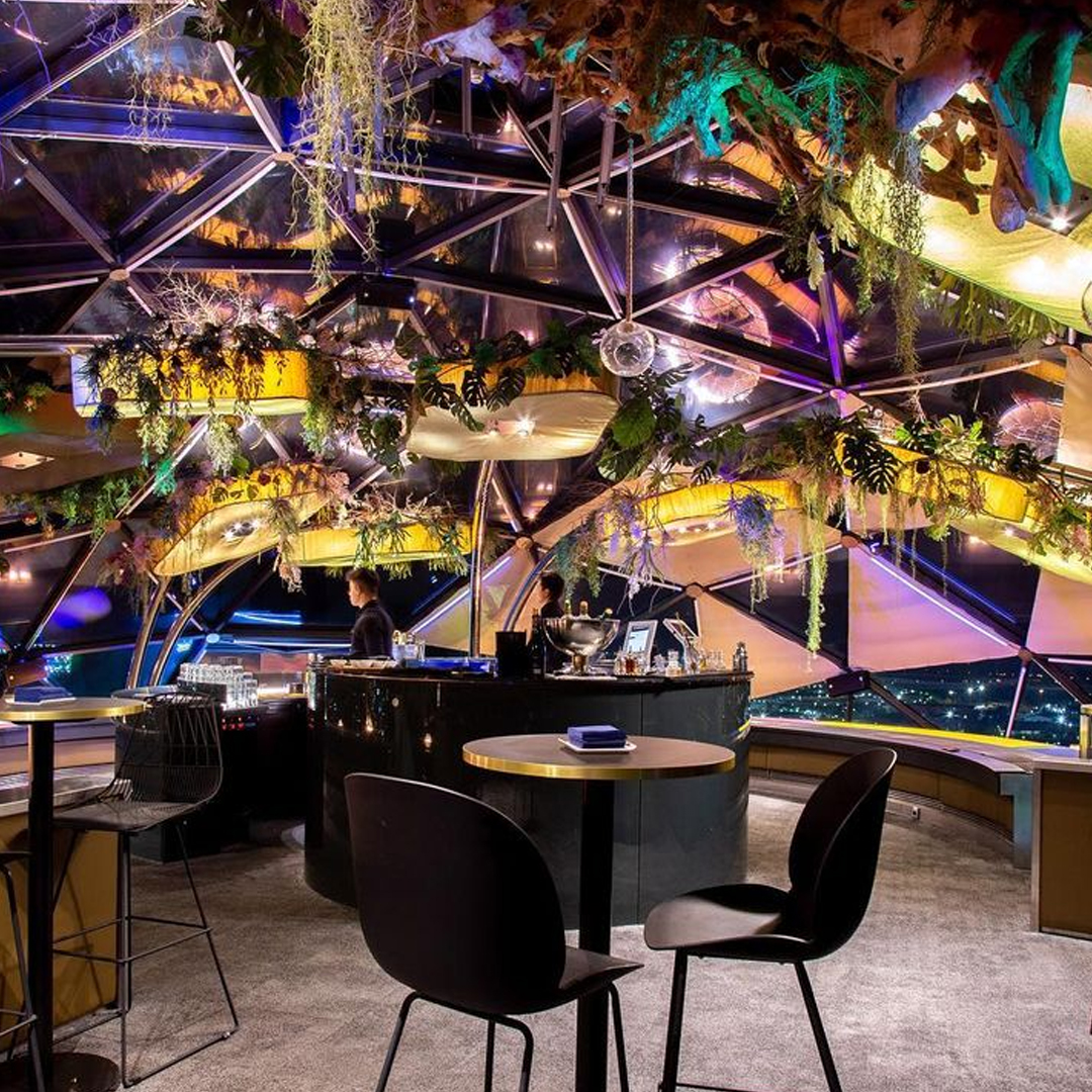 WConnecta's tweet photo. Una forma diferente de hacer networking.

WConnecta night es la noche previa al evento, en la que en un ambiente distendido y en un increíble espacio 360º, podrás compartir tus objetivos con las empresas que te interesen. 

#wconnecta2022 #freightexchange #networking https://t.co/ohgdfLsP7I