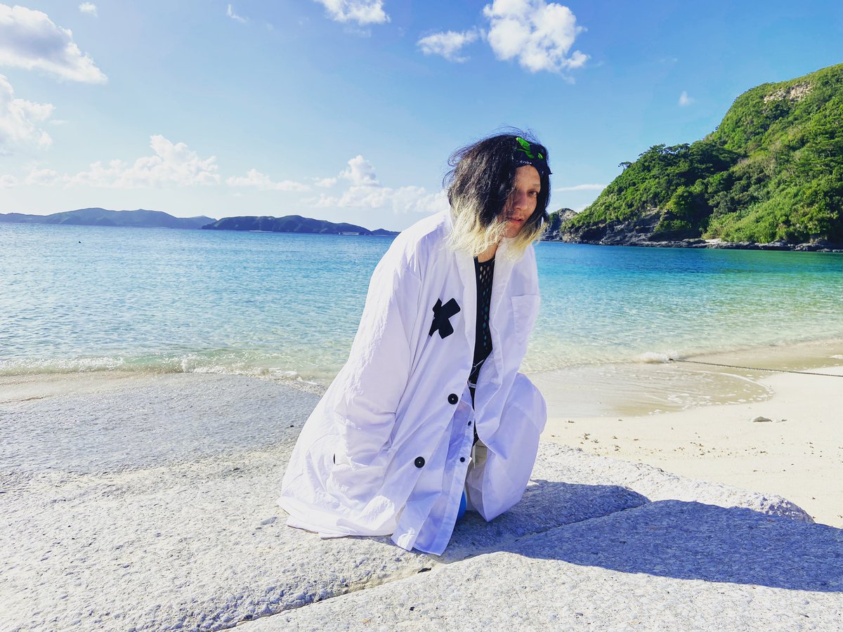 RYU59's tweet photo. 闇堕ちしたDr.コトー。
ドラマは観たことないので、これから観ます。
#ryusukekawamoto
#sleepingtablets https://t.co/ruimnAXuCT