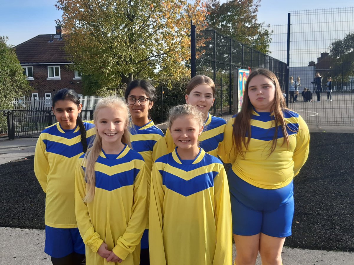 DeneSport's tweet photo. Another great morning of competitive sport for our Y5/6 children. They all had a fantastic time at the girls @LiveandLearnPE hockey morning. @eastdene_ https://t.co/0fvehPo1iy