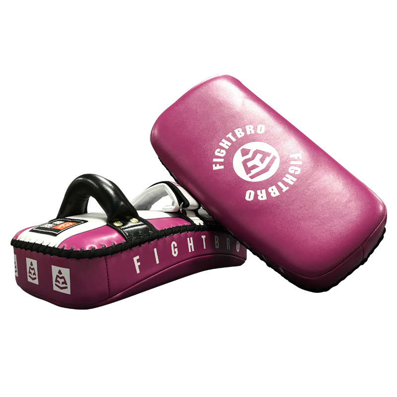 MyFightBro's tweet photo. FightBro F303S Kick Pads Series
#fightbro #myfightbro #mmagear #fightwear #mmatraining #workout #Boxing #kickboxing #muaythai https://t.co/OhFlPSu9jT