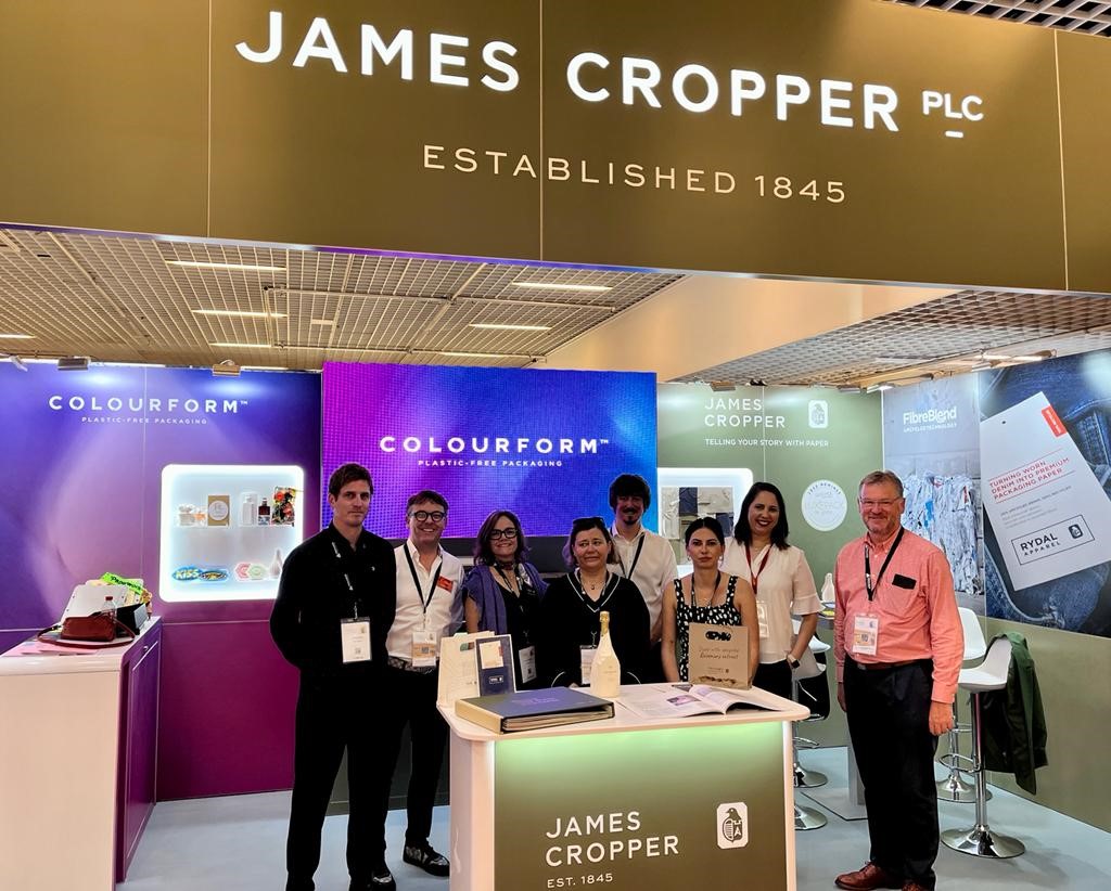 jamescropper's tweet photo. We're ready for day 2 here at @LUXEPACK_SHOW Monaco 2022. #Colourform #JamesCropper #TheFutureOfLuxuryPackaging #LuxuryPackaging #Packaging #CreativePackaging #Luxepack #LuxepackMonaco https://t.co/x8fTXBE0ZV