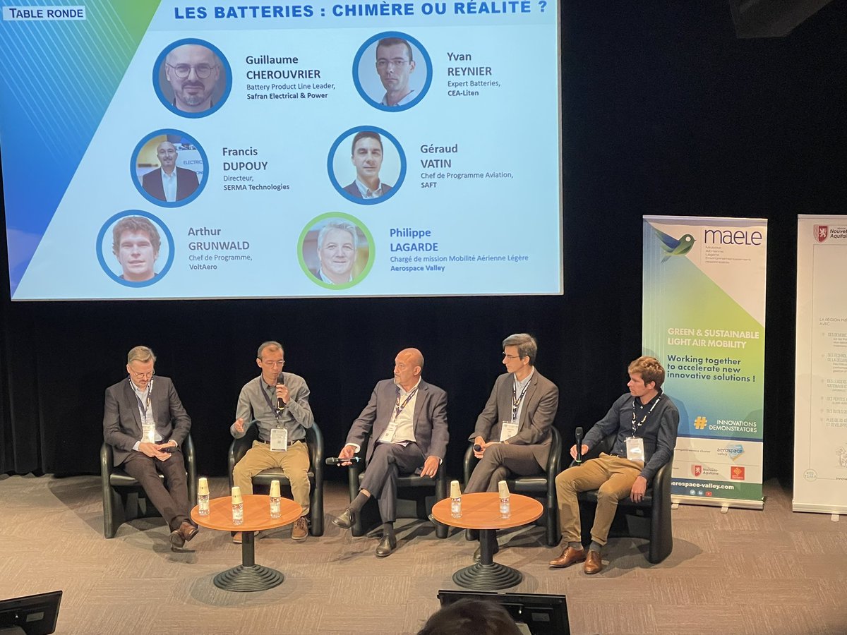AerospaceValley's tweet image. [ #LIVE ] Première Table ronde : « Les batteries : chimère ou réalité ? » où nous avons la chance d’écouter : @VoltAero, #SAFT, #Serma Technilogies, @SafranElectric &amp;amp; @CEA_Liten. 

Cc @abeevents, @NvelleAquitaine 
#JMALVD2022
#Innovation #Batteries #Aeronautique