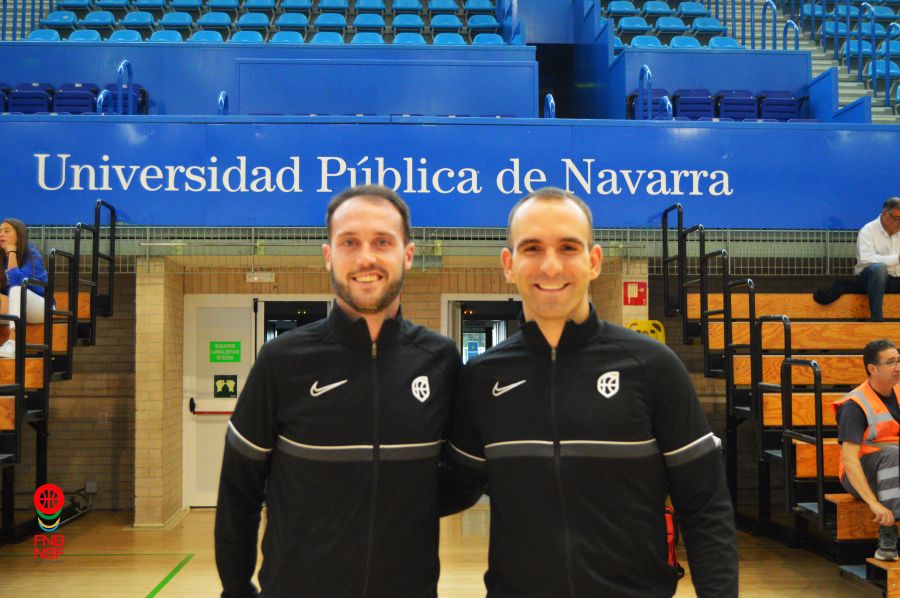 Este sábado dio comienzo la competición en Liga Femenina 2 con el partido Aranguren Mutilbasket - Promoviatges CBF Cerdanyola donde participaron nuestras compañeras y compañero.
#TercerEquipo 📝⏱️🏀🖤
#Oficiales #Baloncesto #RefereeLife #CNaB
#LF2 #Aranguren #Mutilbasket #UPNA