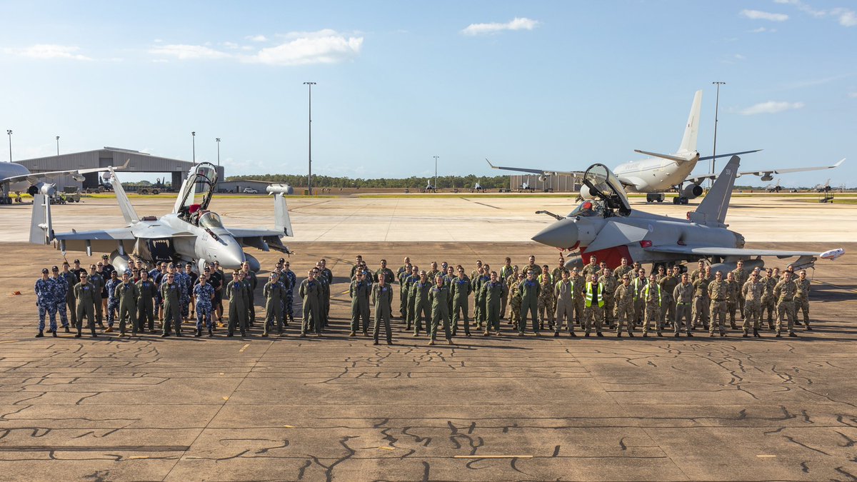 RoyalAirForce's tweet photo. If you're a regular listener of #InsideAIR you'll recognise our host this week. AS1 Vic Andrews hosts this week’s episode recorded on #ExPITCHBLACK in Australia. 

Find out what it takes to run an international detachment with 2,500 personnel from 17 countries. @AusAirForce https://t.co/QE9iBO3kgU