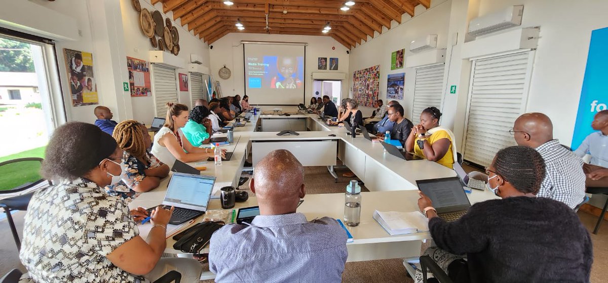 TajudeenOyewale's tweet photo. I opened the media training for @UNICEFZIMBABWE staff this morning facilitated by @louis_vigneault &amp; @NadiaSamJac from @UNICEFAfrica. A child friendly media engagement is key to delivering results #ForEveryChild. https://t.co/BNPRBUUnf2