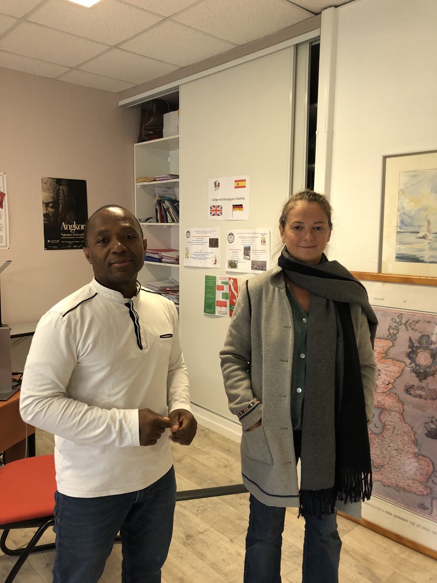 Collège des Bourgognes Chantilly tweet media