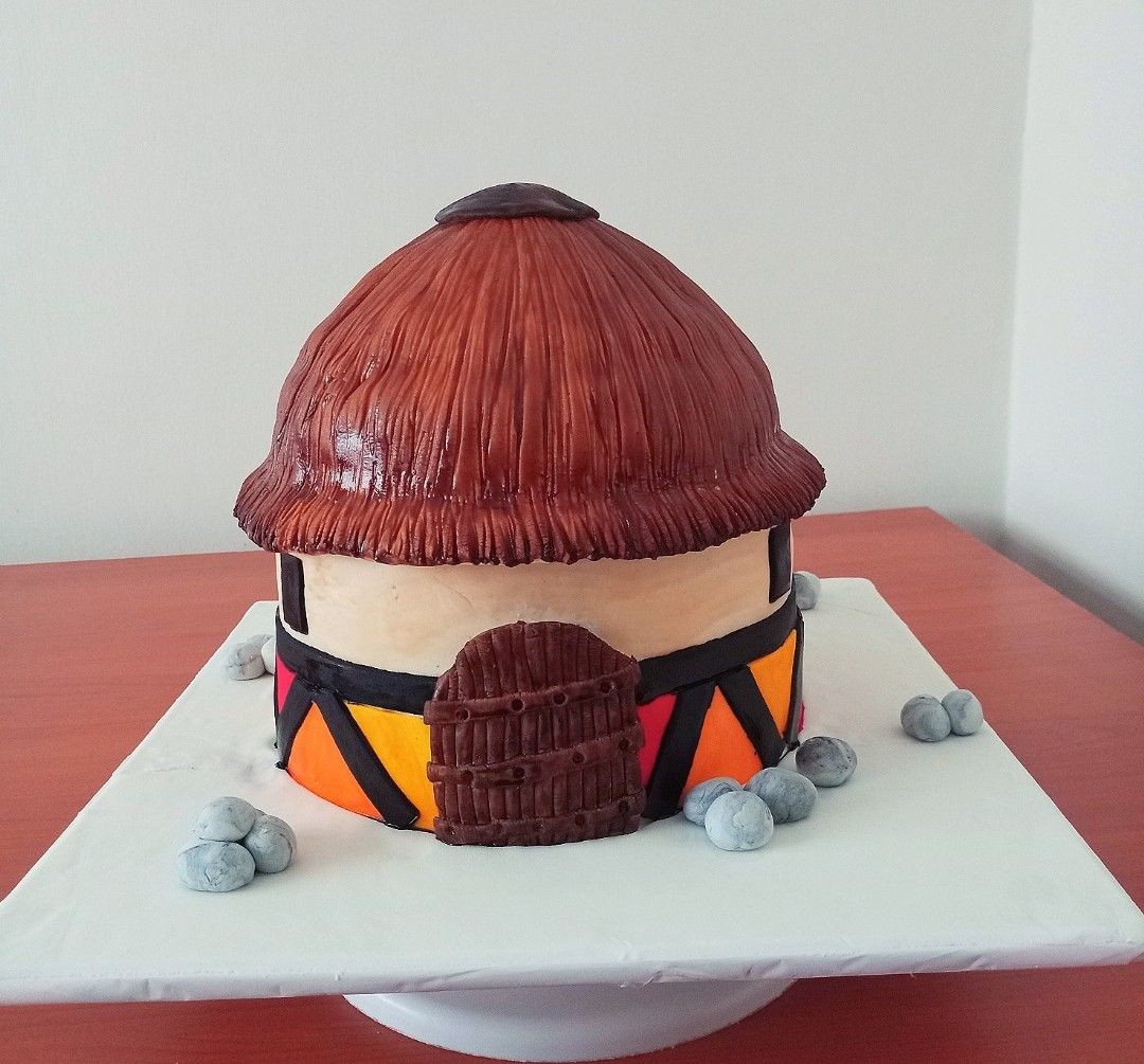 kui_tanayan's tweet photo. HUT CAKE!!! 
#cakesnairobi #cakesofinstagram #cakes #cakesinnairobi #nairobibaker #cakedecorating https://t.co/1OleiVudGN