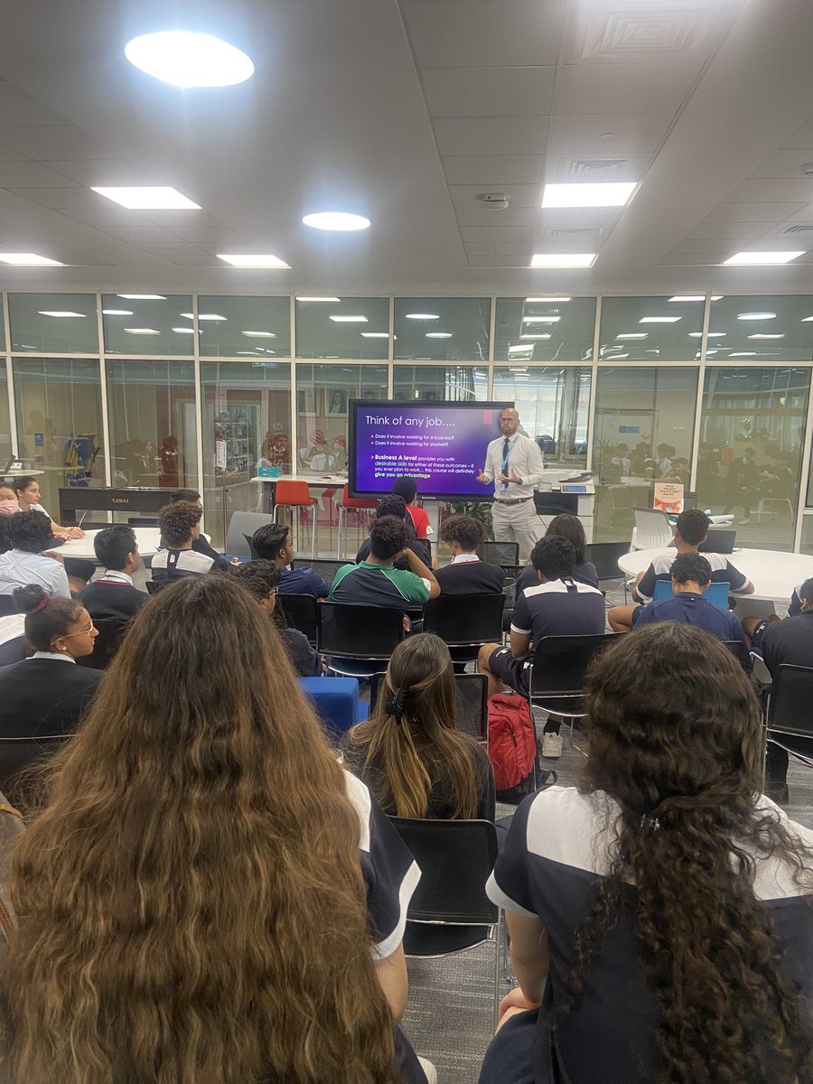 CareersDXB's tweet photo. WEK Sixth Form is BUZZING 🐝🐝🐝

As our numbers grow, so does our enthusiasm for success. Great to get our Step into Sixth Form talks underway with Business, Economics &amp; Maths. At the same time our Yr12s had a Careers Session on the Misconceptions of Higher Education
#weksixth https://t.co/Cb0kcAKJ1d