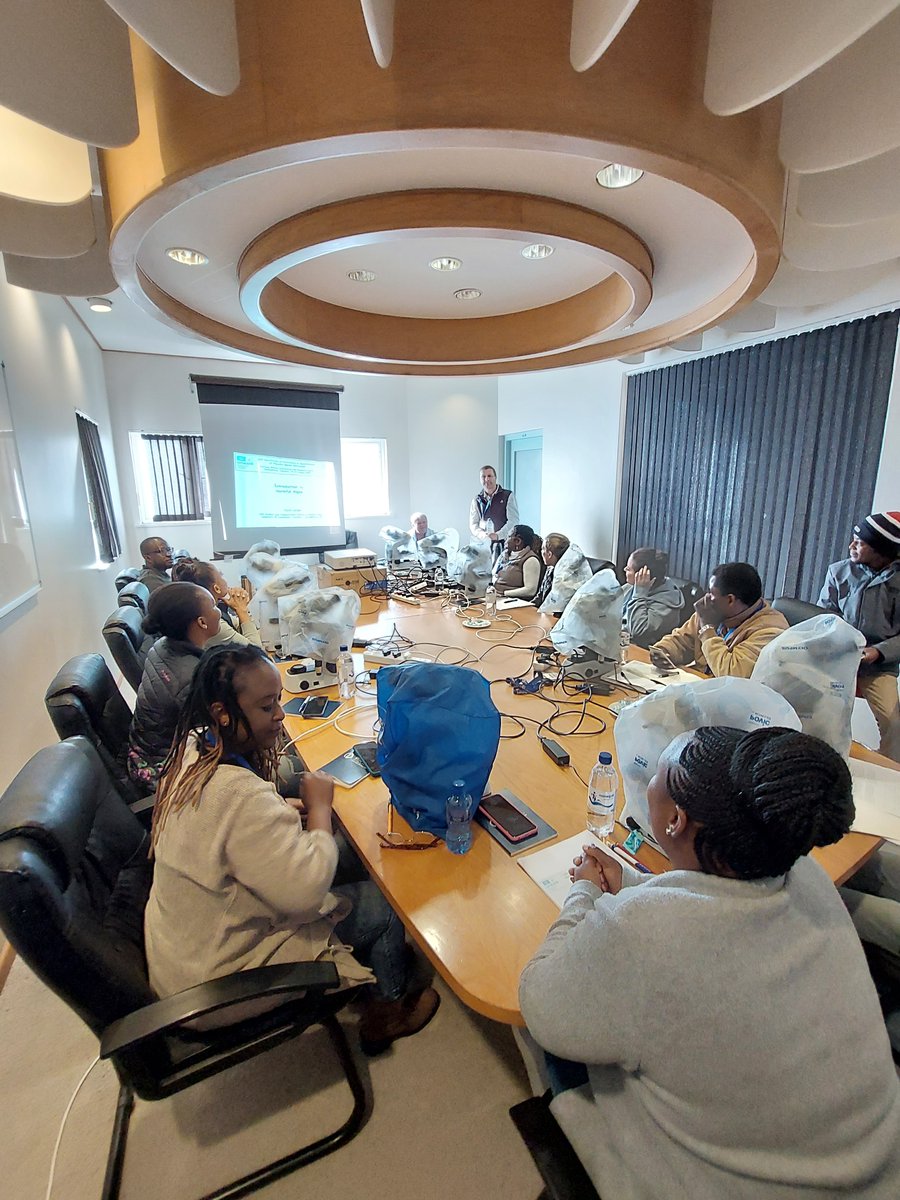 forward_trade's tweet photo. Take a moment to read this article by our partner @ImaniDev, https://t.co/K7v1qzgdVr. We look forward to hearing more feedback from the 14 participants & how they are helping their organisations to identify Harmful Algal Blooms (HABs) in 🇿🇦&🇳🇦 #UKinNamibia #UKinSA https://t.co/oT7AmiDWiM