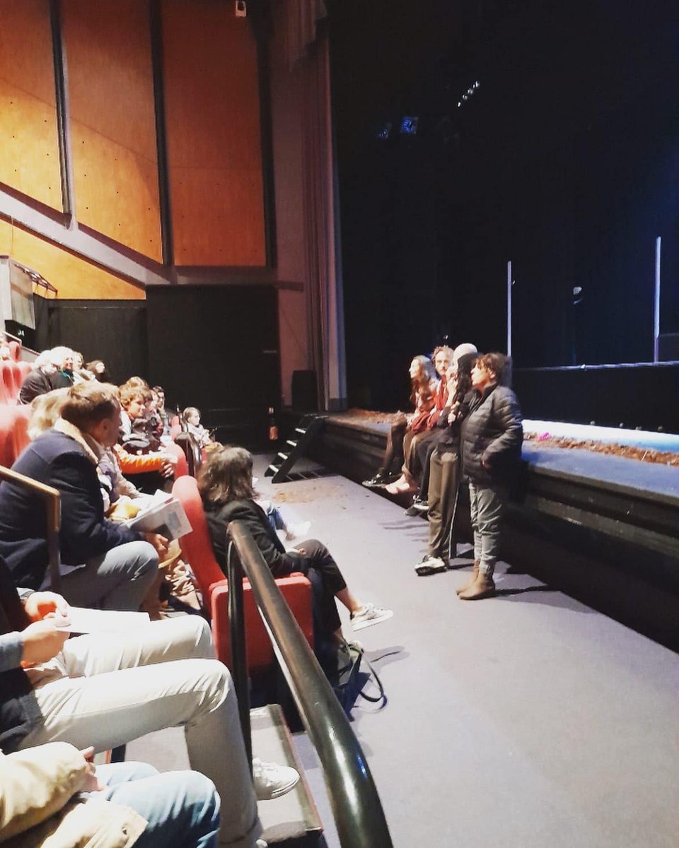 ABCDijon's tweet photo. Une belle réussite hier soir pour le Théâtre La Licorne - Dunkerque pour leur première de BasiK InseKte. Rendez-vous ce soir à 20h pour une deuxième métamorphose….🪳 
Infos &amp; résa > https://t.co/KYSk7ZDAwl https://t.co/6mkKXuX2bw
