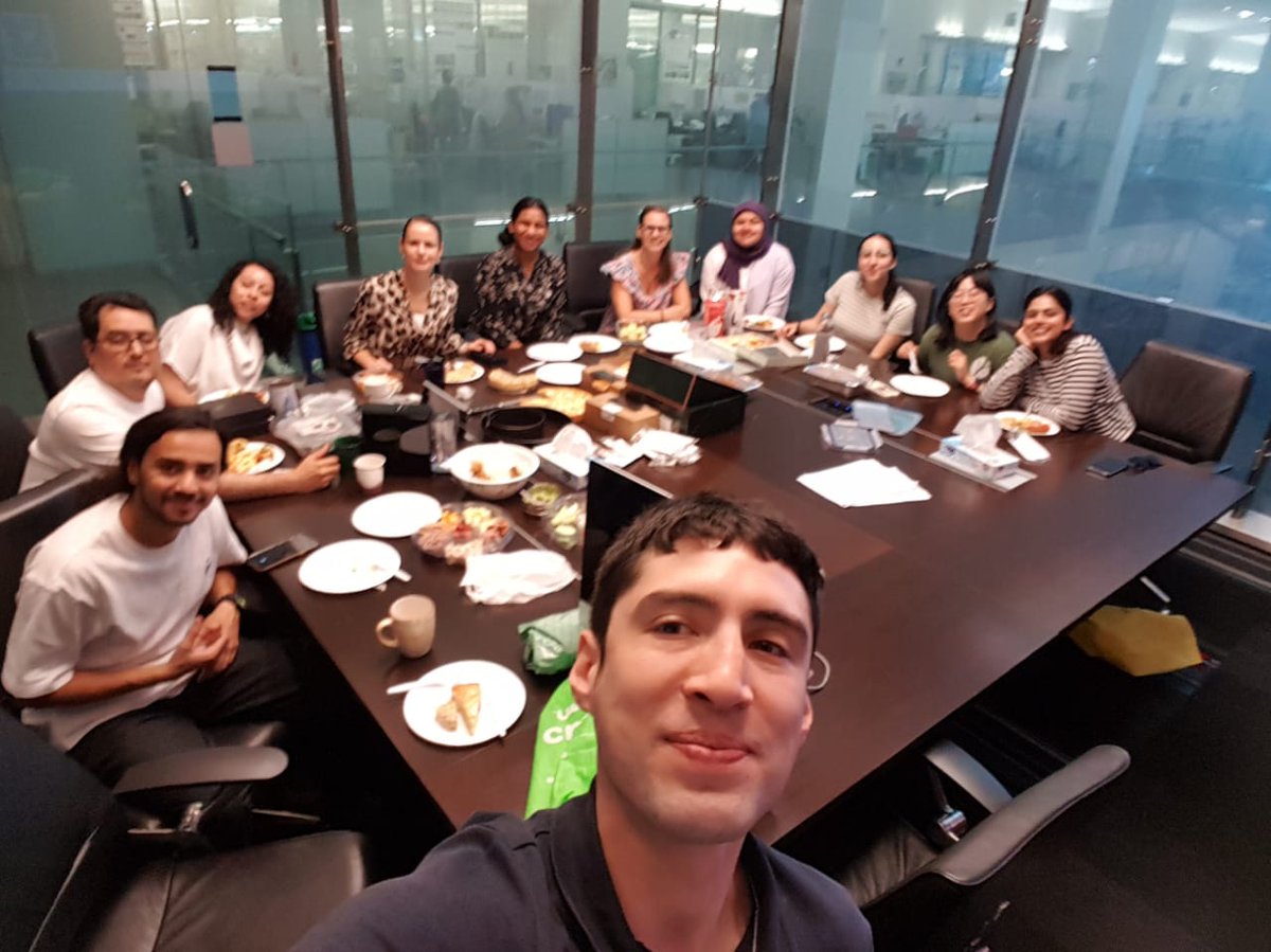 Good food with great company! Stress Granule group celebrates acceptance of review article (🔜coming soon) written by 5 students (2 PhDs and 3 masters)🥂 great job everyone! I am proud of you 😁👌👍 <a href="/ViolaLondono/">Violeta Londoño</a> <a href="/AlquraishFatema/">Fatema H Alquraish</a>