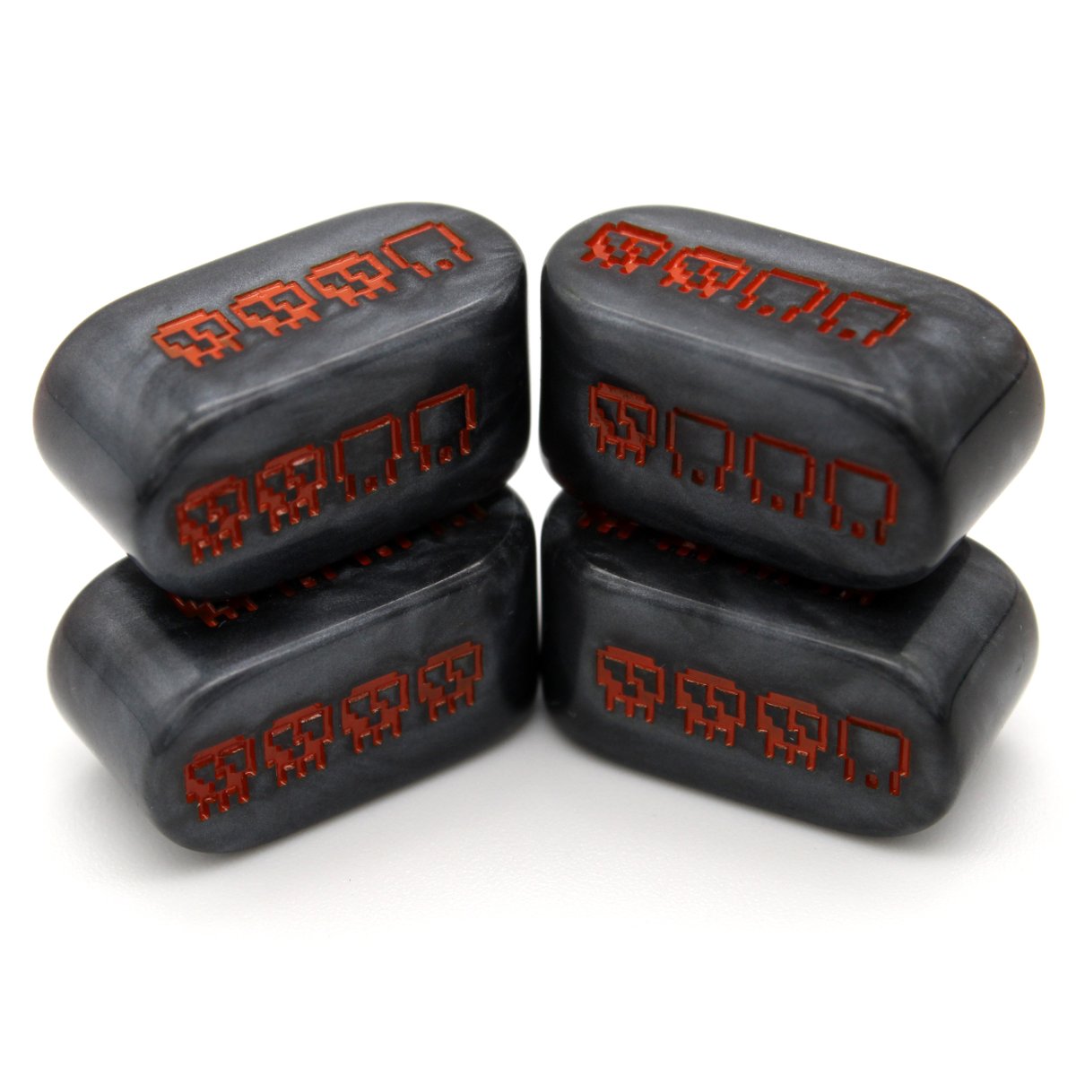 DiceEnvy's tweet photo. Time for this week's giveaway! We've got four of our patented Infinity D4s in the Pumpkin Goth style looking for a new home to haunt this Halloween Season. 
Follow + RT for a chance to win them! 
Open internationally, winner will be DM'd 10/5. https://t.co/aoDzE0nryI