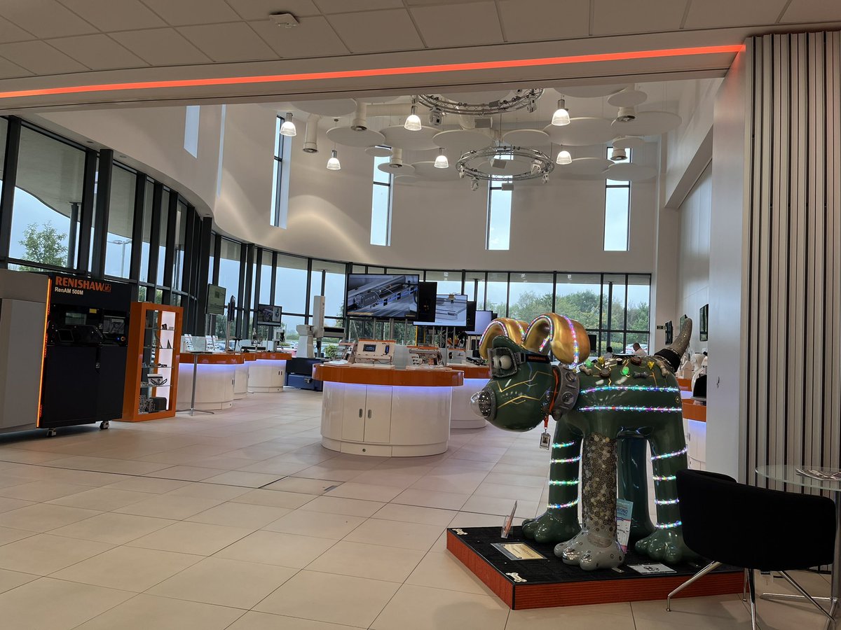 joininchina's tweet image. Getting ready at @renishawplc for #TogetherGloucestershire an initiative on #procurement #localbusiness #SocialValue #responsiblebusiness 5th Working Group meeting. Fab place+fab people🍁@BBCGlos @CCoCChat @pauljames_glos @LoungeDesign @ChrisNelsonPCC @AlexChalkChelt @sjpwealth