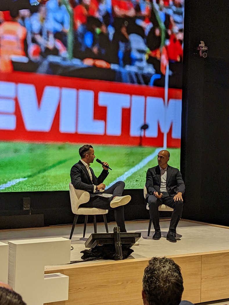 faaezsamadi's tweet photo. At #FMF22 hearing Roberto Martinez talking about the balance between sponsorship and performance in elite football https://t.co/iO9ahe0lAN