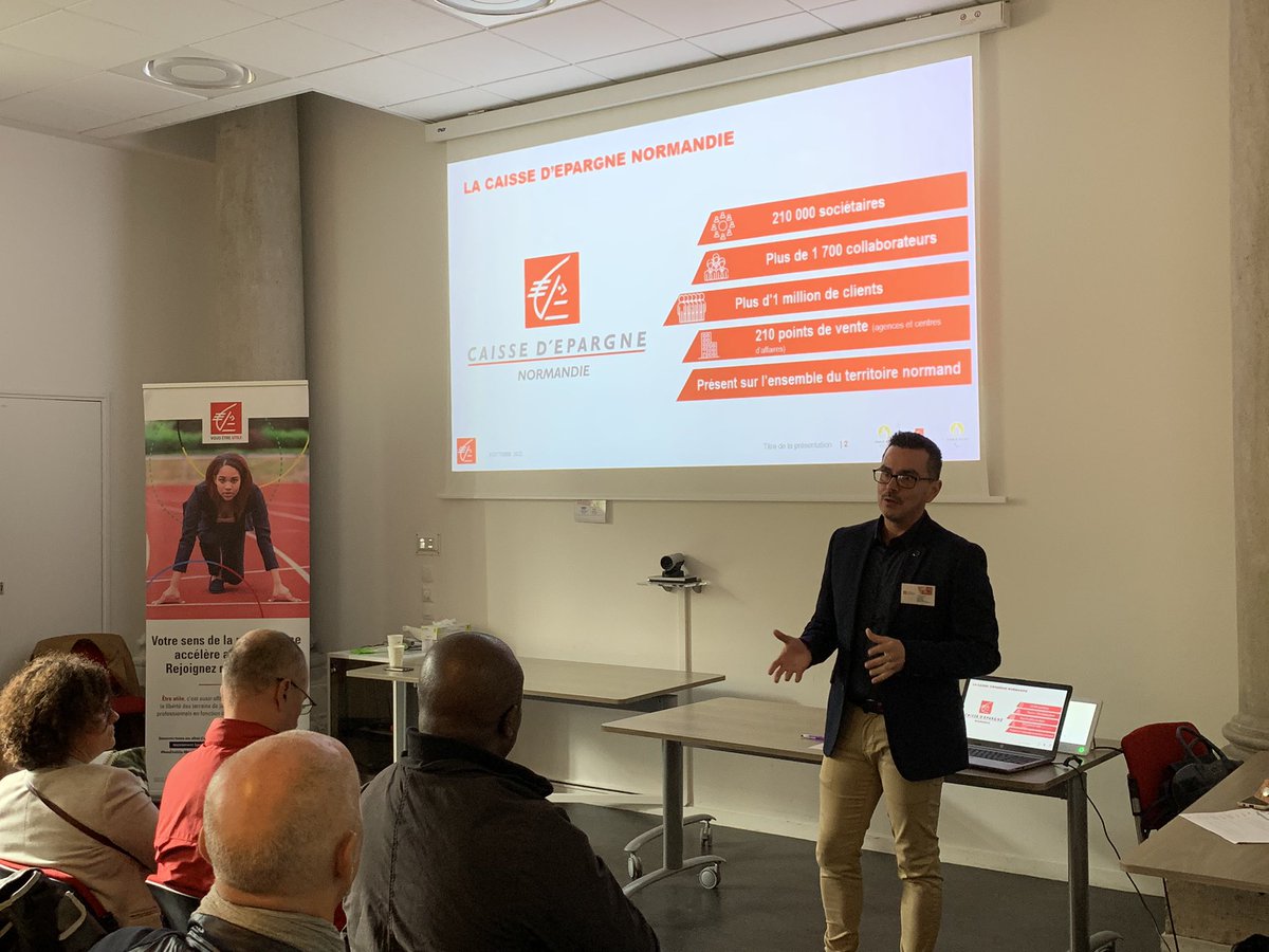 #GénérationsEmploi : 150 métiers différents au sein de la <a href="/CE_Normandie/">Caisse d'Epargne Normandie</a> ! La reconversion y est un vrai levier de recrutement, nous précise <a href="/BOULEUXJrmy/">Jérémy BOULEUX</a> 😀👍