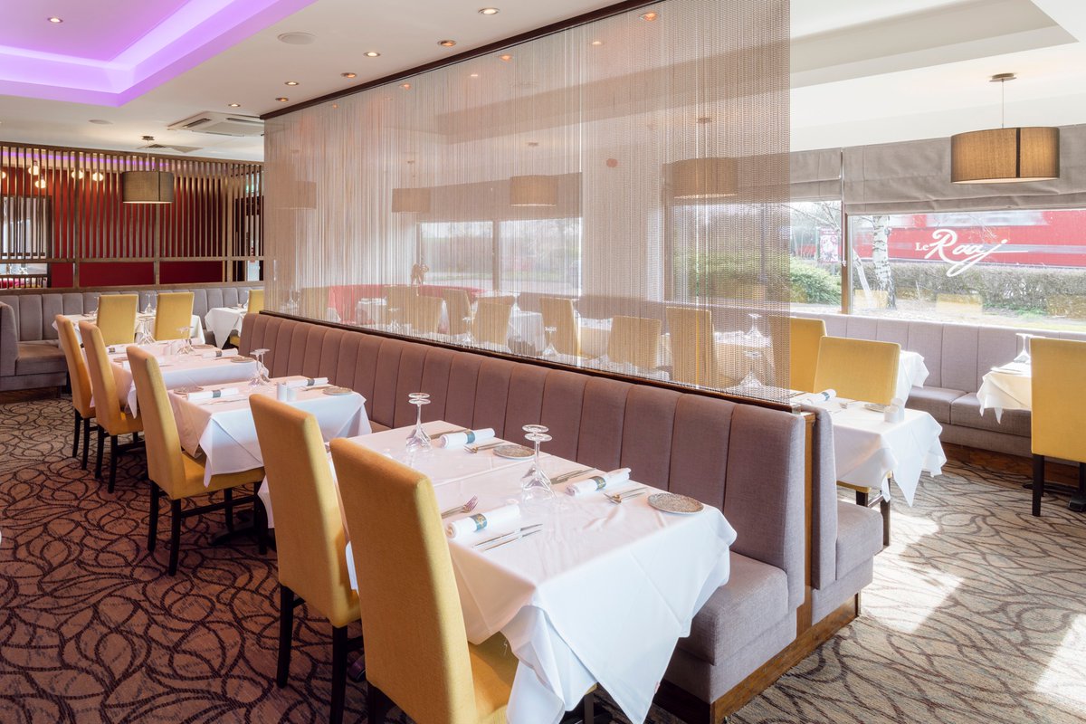 LeRaajIndian's tweet photo. Our Sedgefield restaurant is ready for a busy weekend! 🍽
What day are you booked? https://t.co/fqZzkGvrOh