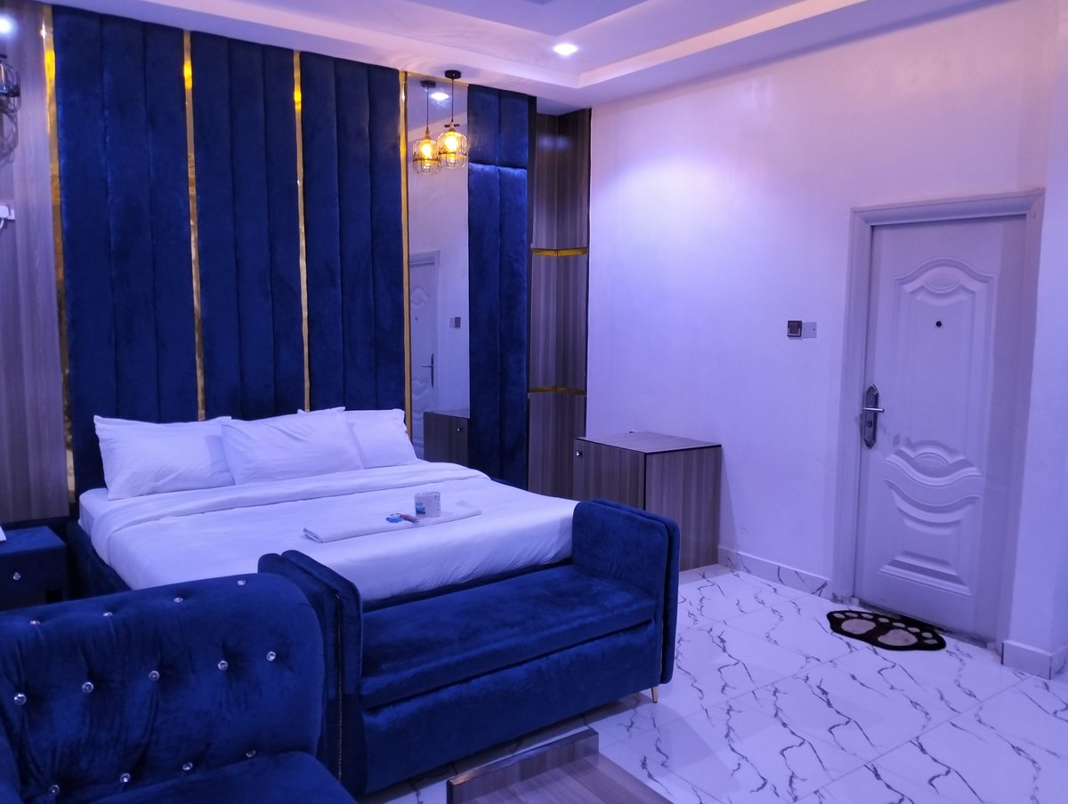 bakerind_'s tweet photo. #benincity #hotelsinbenin #hotelsinbeninnigeria #hotelsinedostate #hotelsandresorts #hotelsarounduniben #hotelsnearme #benincity #affordablehotelsnearme #hotelsaroundmyarea #hotelsclosetobeninairport #poolbar #parties #indoorbar #indoorbarforparties #indoorbarsinbenin https://t.co/BiU6Sb23YW