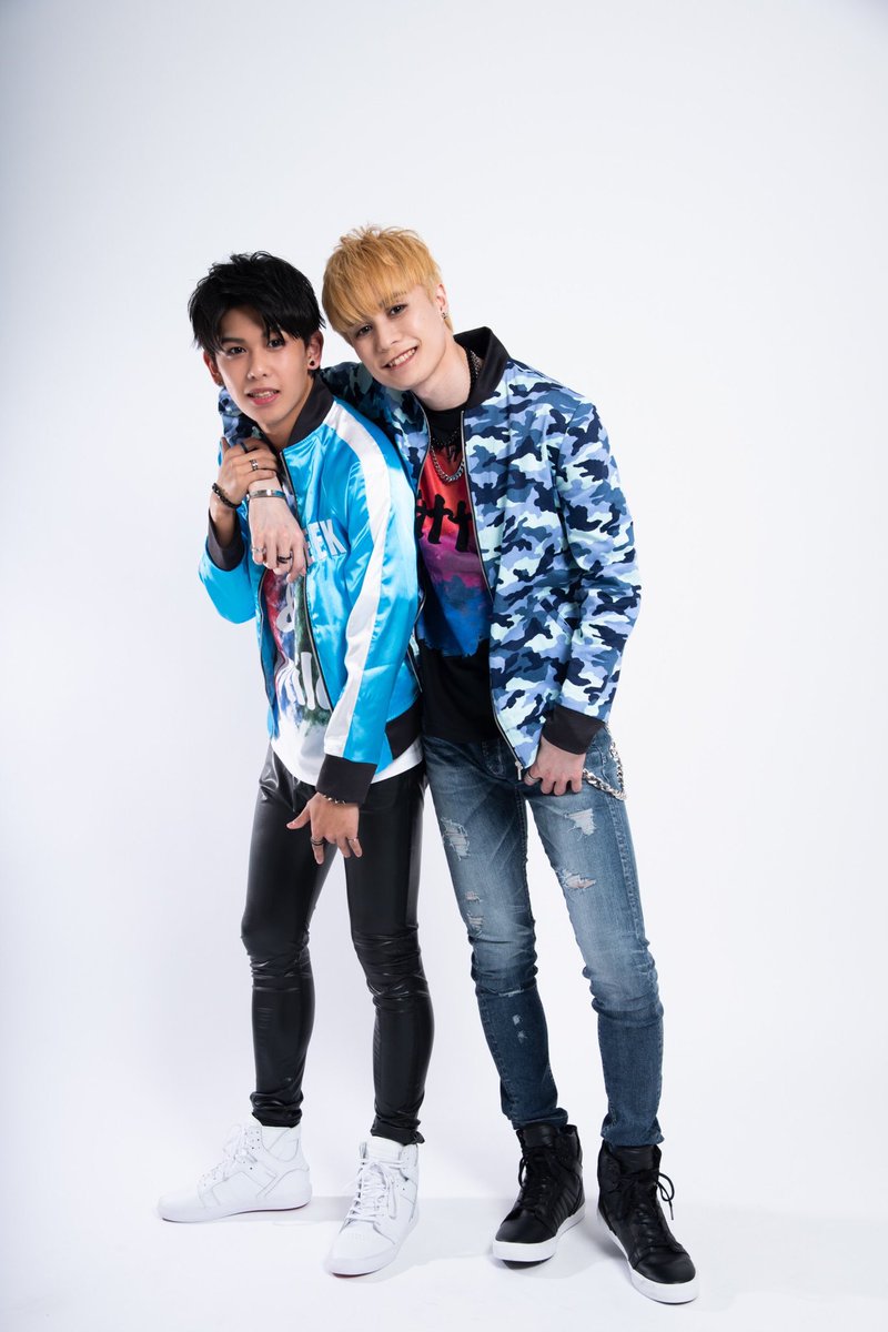 JDSE_Official's tweet photo. Happy Birthday SHUN✨

#TOSEEK
#SHUN
#TD https://t.co/dqyWNEmyUs
