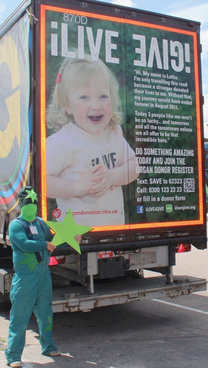 She's at it again. Green stars are supporting Lottie to raise money for a permanent memorial to salute Organ Donors &amp; their families. Please support her at gofundme.com/f/lotties-orga…