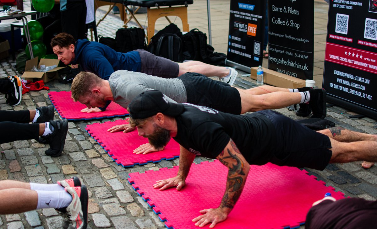 ENHHCharity's tweet photo. Hertfordshire firefighter and Go Fiit Nutrition owner, Andrew McKenzie and his team smashed the 14,000 Challenge by completing an incredible 20,000 push-ups in Hitchin’s Market Square in just three hours 🙌🙌🙌

You can still support the team at: https://t.co/hZffqZlI9f💪 https://t.co/bVpbHfTJY6