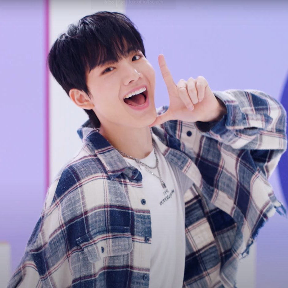 hourly junkyu tweet media