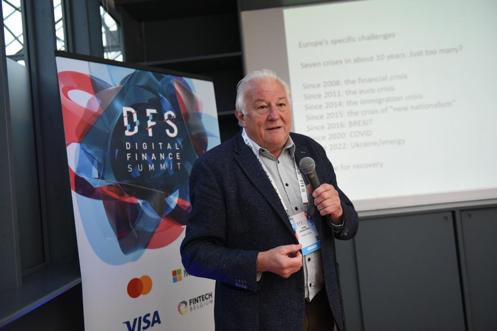 fintechbe's tweet photo. The training session on "Update on the European agenda and impact on the financial sector" just got over. It was an enriching session of knowledge by Mr.Freddie VAN DEN SPIEGEL from Febelfin Academy. Join us for the remaining sessions today.💻

#training #fintechbe #DFS22 https://t.co/NS83IGBbL9