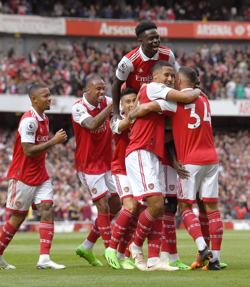 KieranOlwell's tweet image. Some trip with the lads to the #Emirates Only 30 games to go. Top of the league. It’s ours to lose!! #crazythoughts #notions #feeldizzy #SALIBA