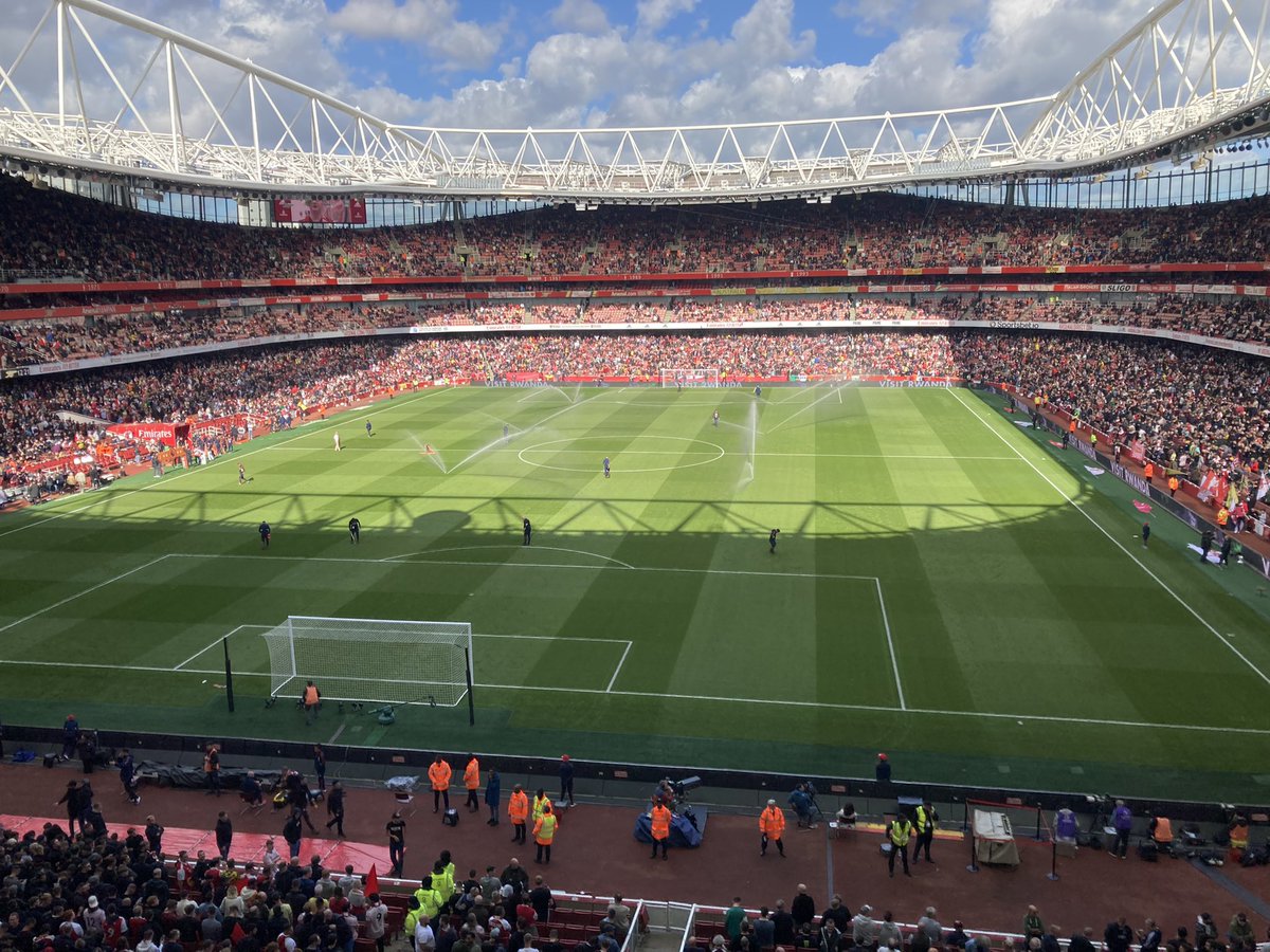KieranOlwell's tweet image. Some trip with the lads to the #Emirates Only 30 games to go. Top of the league. It’s ours to lose!! #crazythoughts #notions #feeldizzy #SALIBA