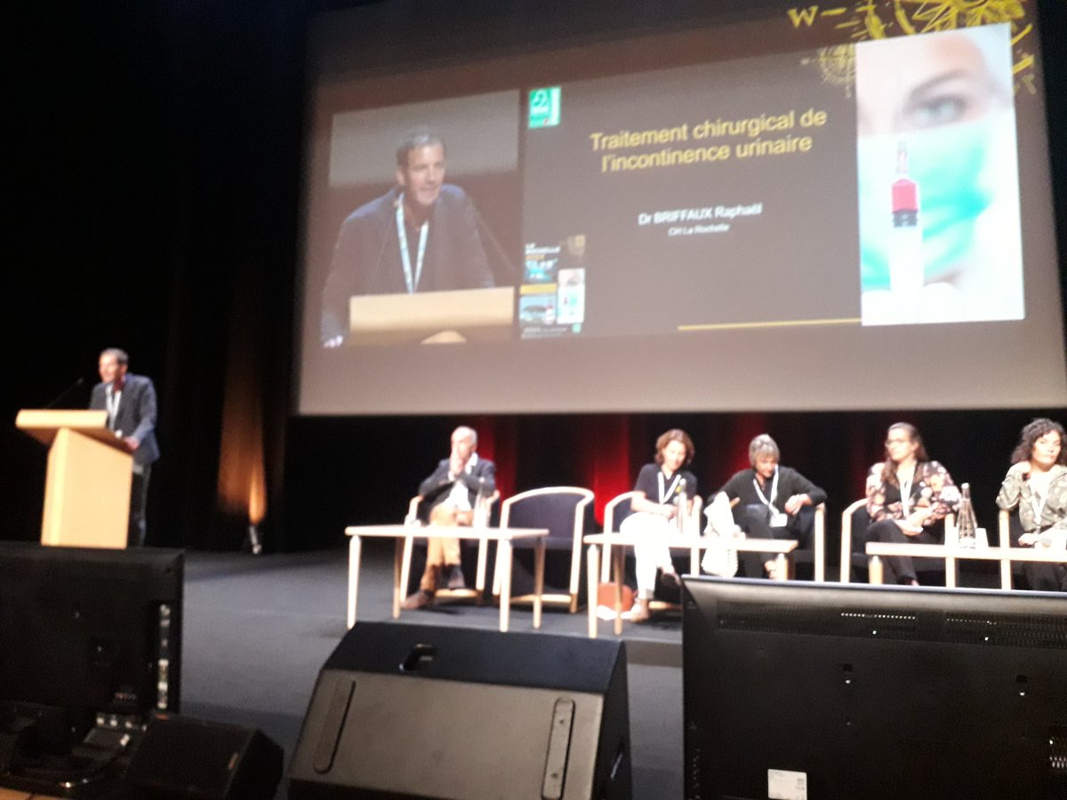 Le programme commence par une session  technico-clinique sur l'incontinence urinaire. 

Après avoir vu les DM de sondage urinaire, les praticiens rochelais présentent les principales techniques chirurgicales.