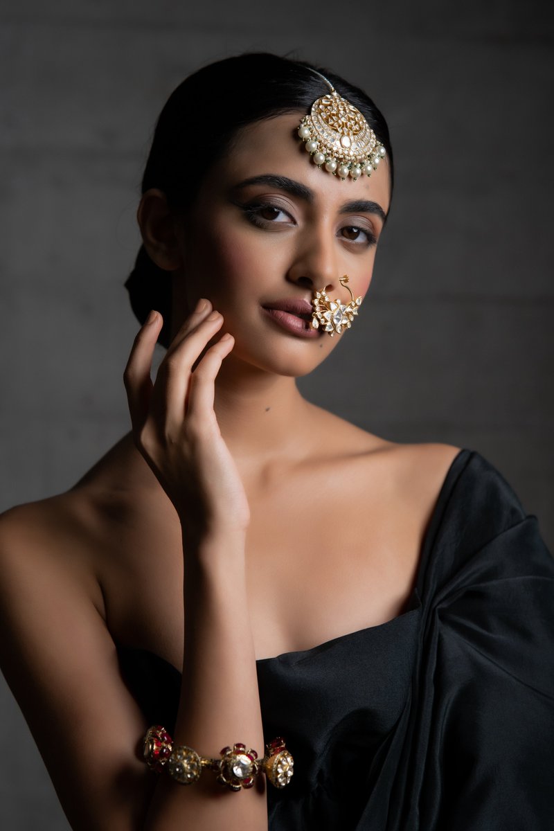 7thJewellery's tweet photo. Showcasing our skilled craftsmanship and vibrant culture.
Come and find us at https://t.co/5nM5NRmN10
#jewellery #luxury #supportindiandesigners #handcrafted #indianculture https://t.co/KNYsLz0R0G