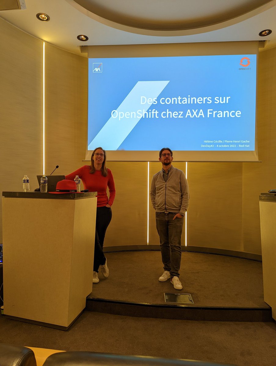 Conf sur les containers chez #AxaFrance par Hélène Cécille et @phgache chez <a href="/RedHatFrance/">Red Hat France</a> #openshift #devday #inOpsWeTrust