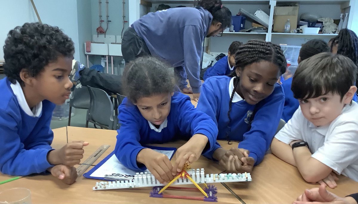 PrimaryStJohnJ1's tweet photo. #ScienceForces 
Y5 have been learning about Forces this half term. Today, we visited  the Soanes Centre and participated in a practical workshop all about gears, levers and pulleys. The pupils were extremely engaged. Well done! 😊👏🏾👍👏🏻 https://t.co/Nanx4rDtt5