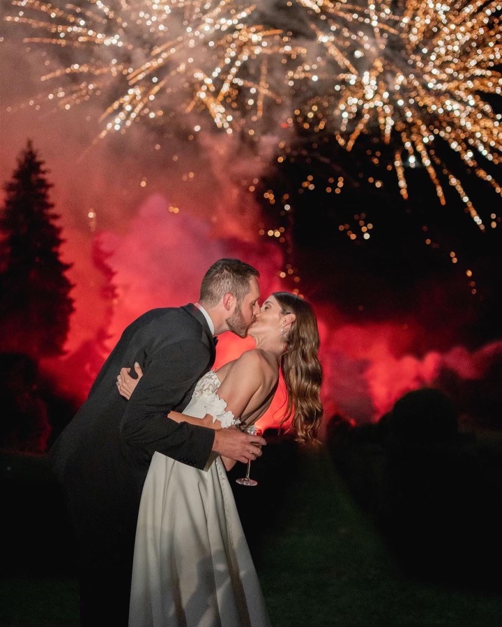 vowforgirls's tweet photo. Congratulations to the newlyweds @ja_bridal & Kelsey Turchi! As a longtime supporter of our work and a member of our Advisory Council, thank you for #VOWing your wedding and continuing to support girls to choose love on their own terms. Join us in celebrating them! #wedding https://t.co/nolVL5NV3A