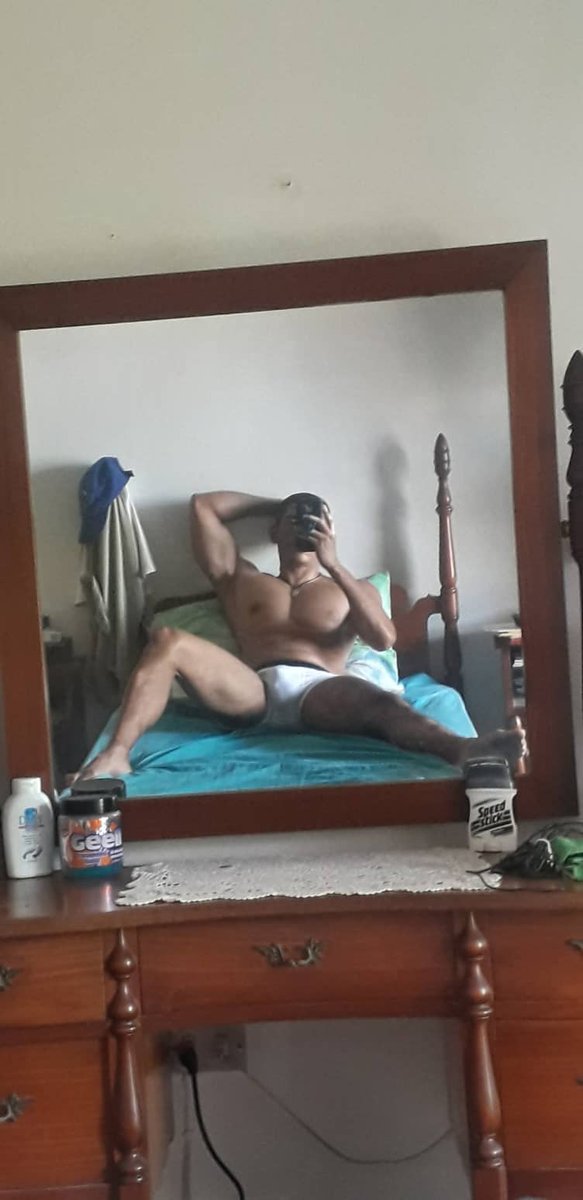 BazirGaming's tweet photo. Puedo ser tu amigo anime
💪🤤
can i be your anime friend
.
#bodybuilding #bodybuildinglifestyle
#fitness #fitnessmotivation
#figure #npc #anime #gymmotivation
#segueoplano #bulge #venezuela #colombia
#españa #turk #italy #eeuu #gremany #pack
#hot #fit #fitnesboy #amigoanime https://t.co/7UQ7H3Vxkg