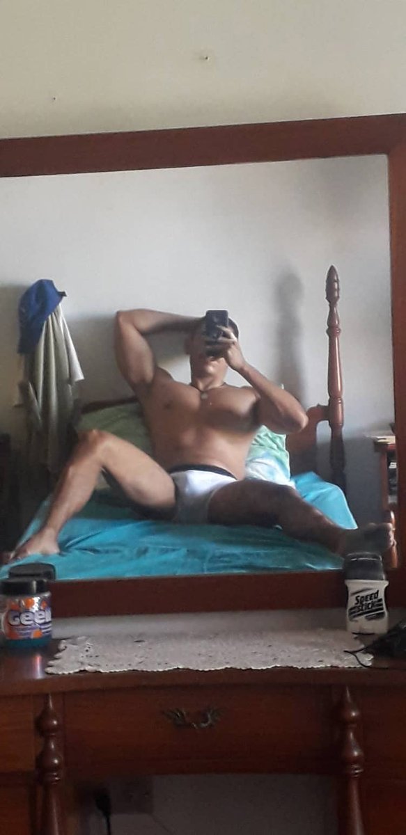 BazirGaming's tweet photo. Puedo ser tu amigo anime
💪🤤
can i be your anime friend
.
#bodybuilding #bodybuildinglifestyle
#fitness #fitnessmotivation
#figure #npc #anime #gymmotivation
#segueoplano #bulge #venezuela #colombia
#españa #turk #italy #eeuu #gremany #pack
#hot #fit #fitnesboy #amigoanime https://t.co/7UQ7H3Vxkg