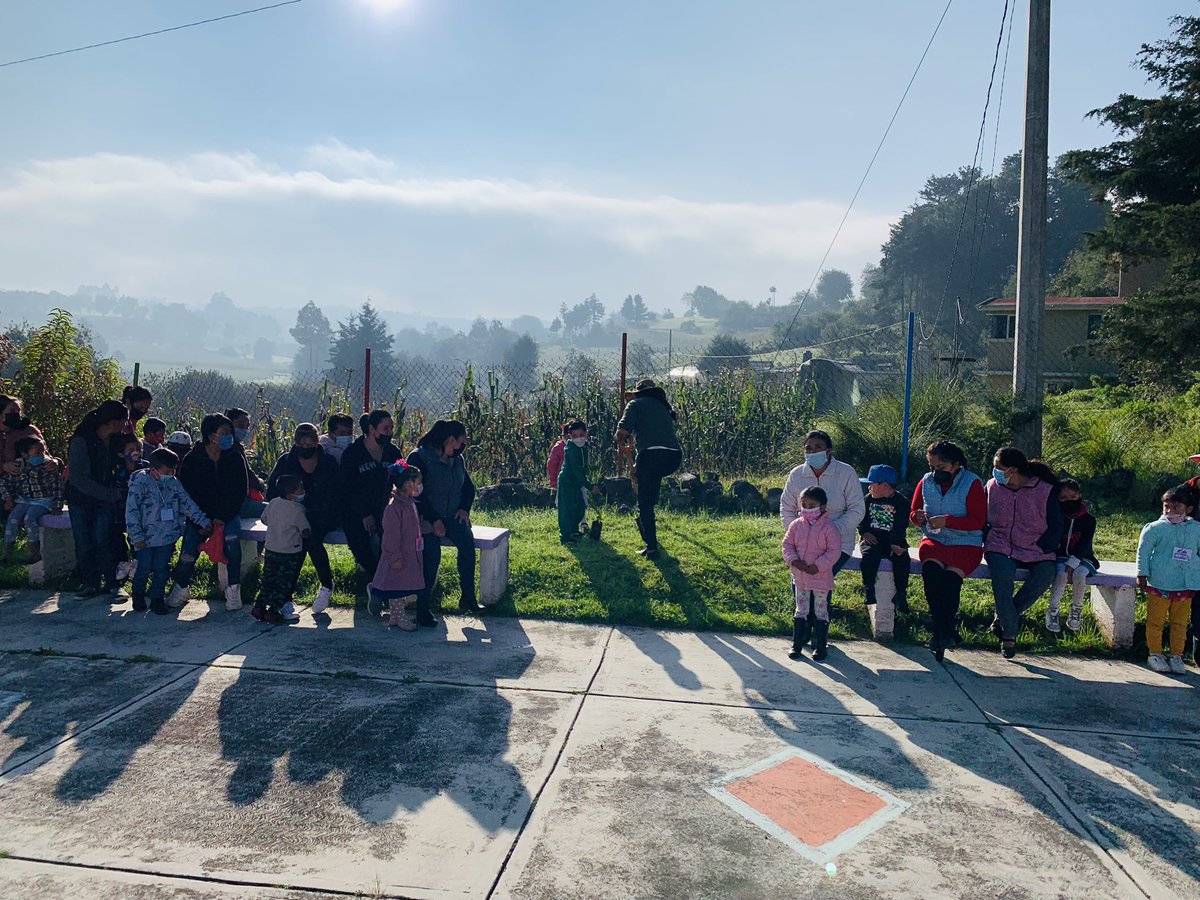 hectordokas's tweet photo. #UnÁrbolUnAlumnoUnFuturo 🌳 
@TinocoGRogelio @Probosque_ @CampoEdomex JN “ARTURO TOSCANINI” CCT 15EJN0699B
TURCIO, VILLA VICTORIA 🌍 https://t.co/NO1MPKmzJA