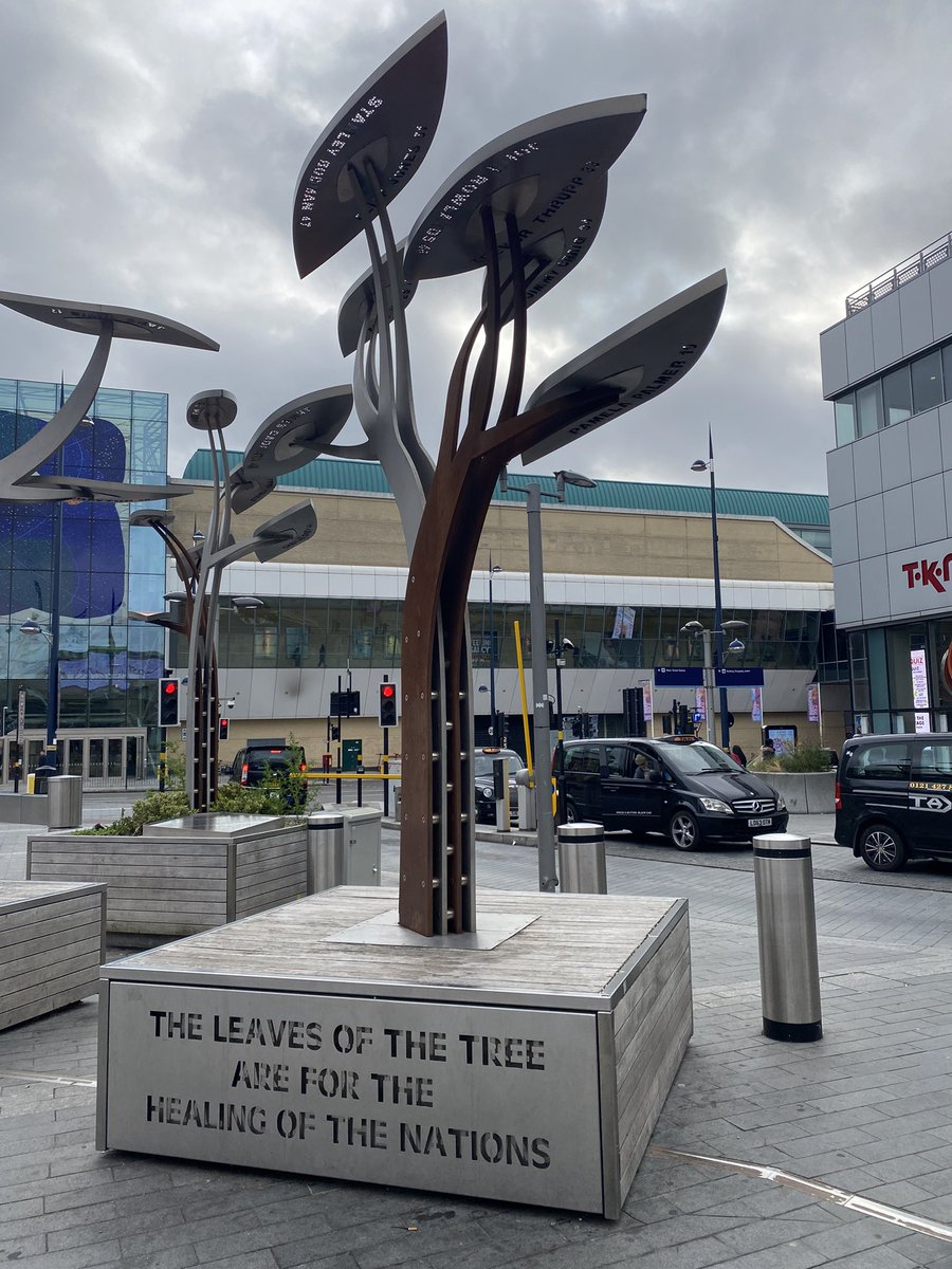 In Brum today (with work, not at a party conference). Never ceases to amaze me that when New Street station was magnificently redeveloped a few years ago that this lovely quotation from Rev 22:2 - a picture of paradise restored - found its way onto a sculpture on the concourse 😊