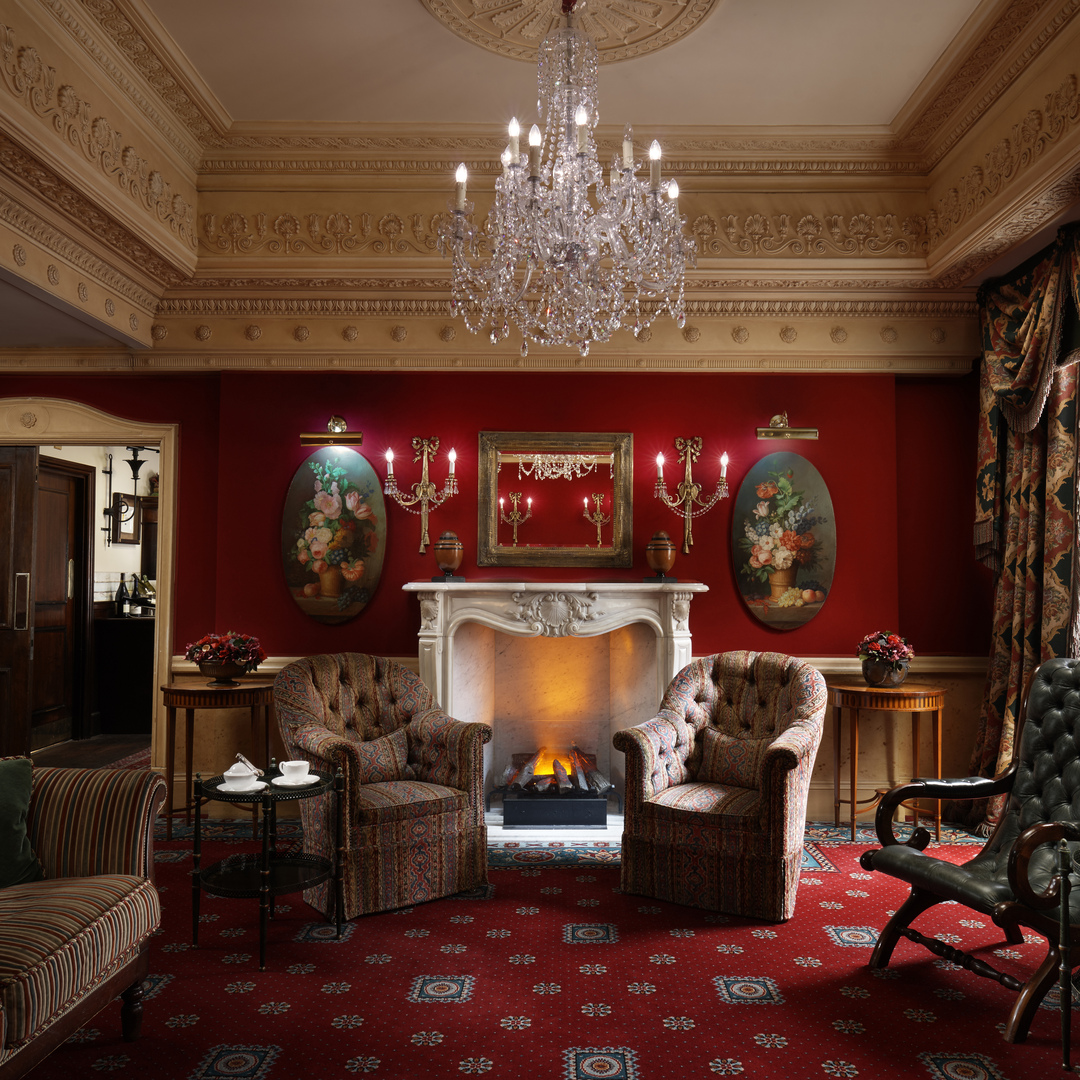 red_carnation's tweet photo. We are delighted to announce that four of our #RedCarnation London properties have won a @cntraveller Readers’ Choice Award 2022 🎉
All the teams at the @41Hotel @rubenshotel @Montague_Hotel @Egerton_Hotel should be immensely proud of themselves, as we are of them! https://t.co/0Ku66HFo8J