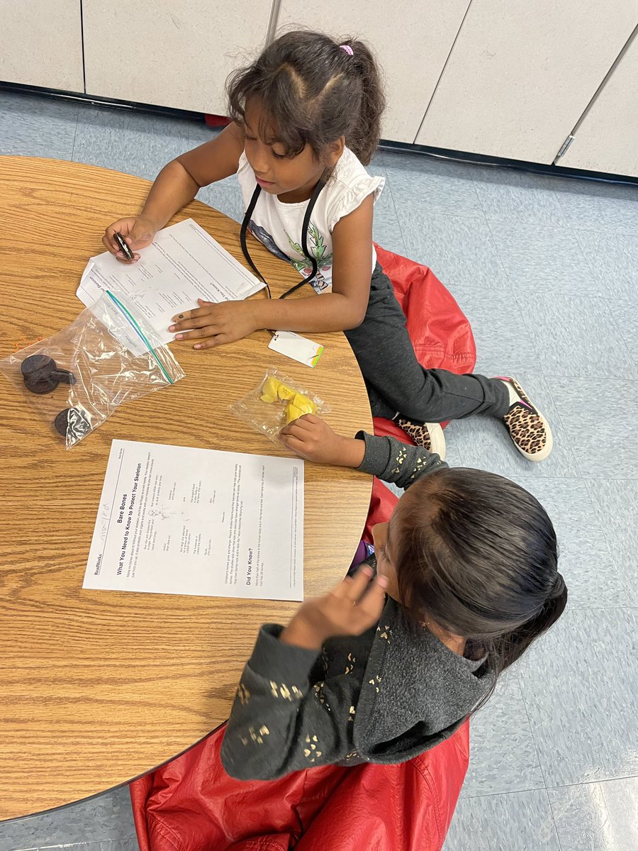Buddy Reading our fluency passage of the week…learning about the bones in our body! 🦴 <a href="/WrightsboroE/">Wrightsboro Elementary</a> <a href="/AlisonLinkner/">Alison Linkner</a>