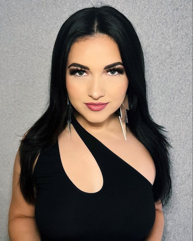 ames_zs's tweet photo. happy #tuesdayforkat
so much love for this beautiful soul <3
@KatStuartMusic
p.s go pre-save karma rn! you won’t regret it :) https://t.co/14SHSoWTwW
