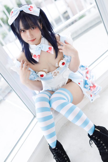 Twitterのコスプレ画像16