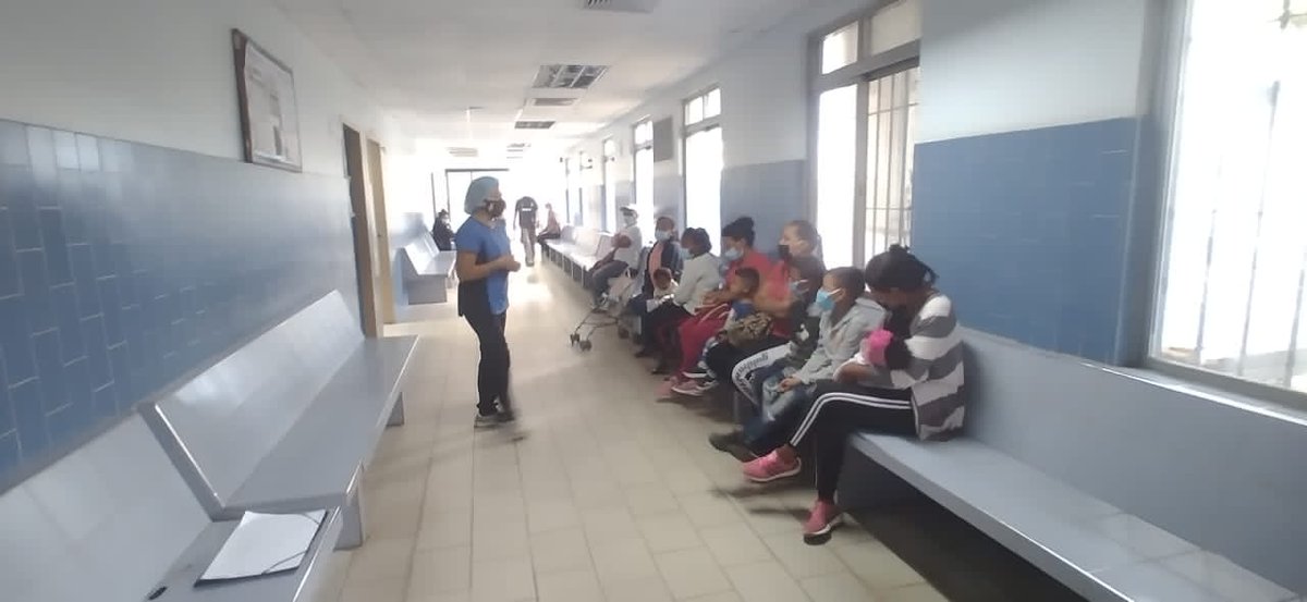 IVSSCENTRONORTE's tweet photo. En conmemoracion al mes Rosa el @IVSSCENTRONORTE programa actividades informativas, prevencion, asistencia medica y nutricion del Cancer de Mama, a nuestros usuarios. JuntosPorCadaLatido @NicolasMaduro @MagaGutierrezV @Somosivss https://t.co/SGy8NvJZV4