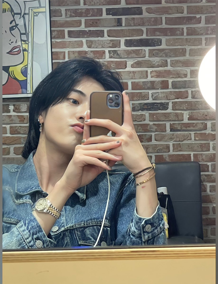 YGHarutoPH's tweet photo. 📷| 221004 [Weverse Update]

Please love this album a lot, too…

@treasuremembers 

#TREASURE   #HARUTO https://t.co/GbLUuWaom8