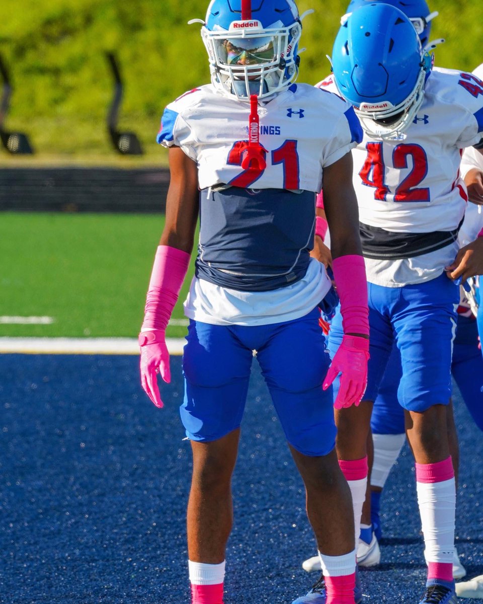 Jordan_Hanson8's tweet photo. North Meck JV 🔥 https://t.co/Sylxb8n3X5