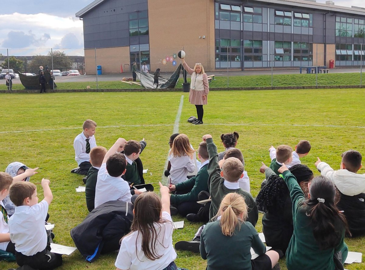 OLPPrimary's tweet photo. P6/5 learned how to measure the length, width & height of 3D objects. Later, Mrs Martin helped the children draw the phases of the moon in orbit, by holding it up high and moving round the centre circle of the pitch. 🕊🌔🌓🌖🌗🌘🌑🌒🌕 #OLPSTEM https://t.co/C54iGQRkFr