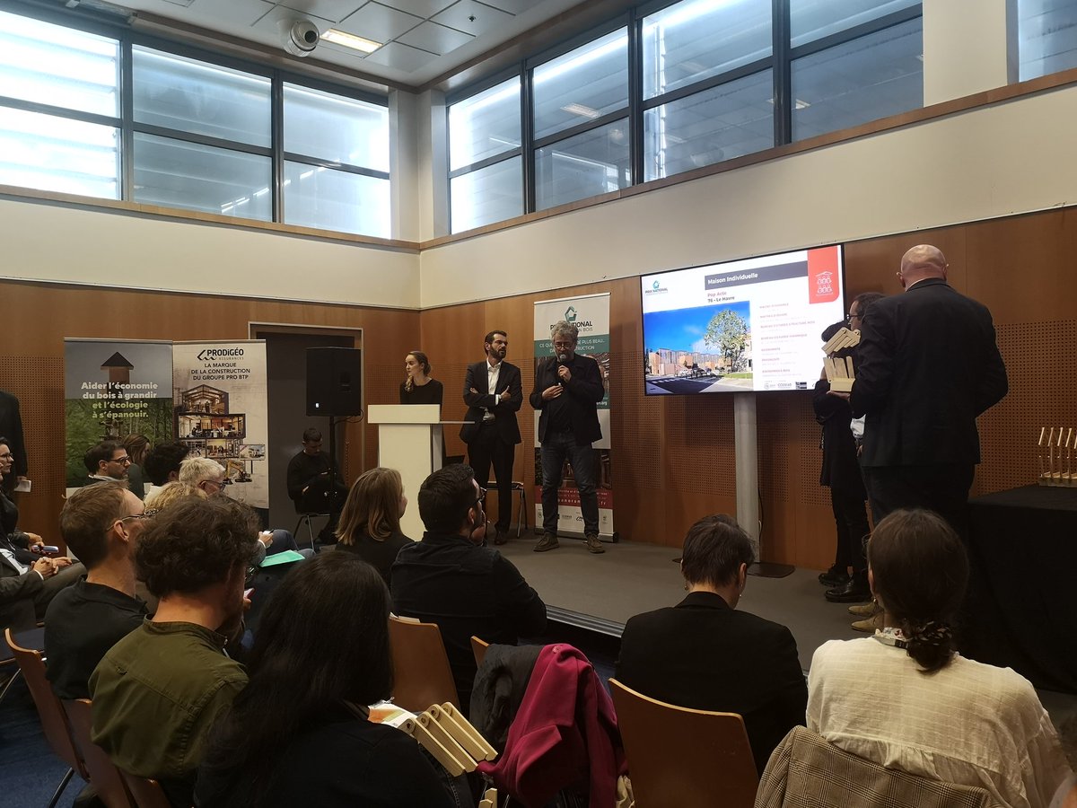 🥇 Lauréat du prix Logement collectif : le Pop Acte, au Havre 👏
#Construction #Bois @Prix_nat_bois